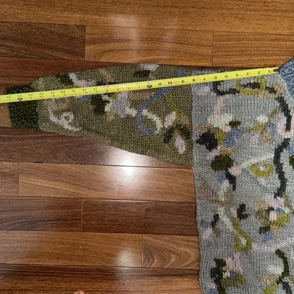 Tara Handknits Floral Cardigan Sweater | Hand Knit | Multicolor - Picture 14 of 14